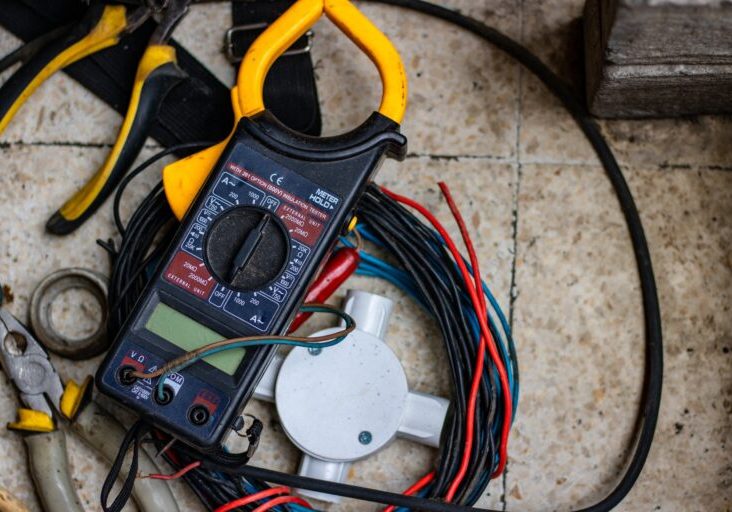 hobi-industri-NLBJ2I0lNr4-unsplash